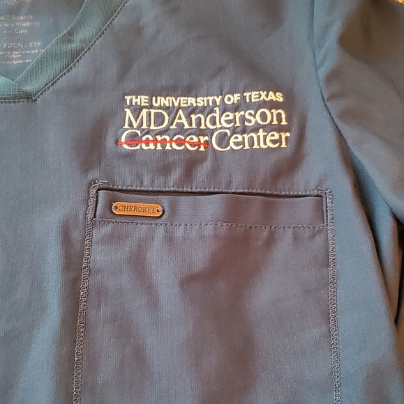 Scrub Tops - Picture 4 of 5